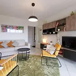 Loraldia - Appartement avec Piscine, Parking privé et Wifi