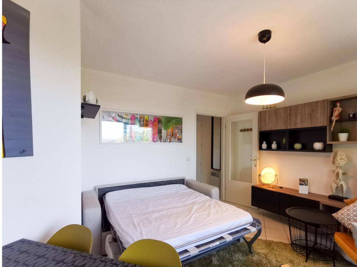Loraldia - Avec Piscine, Parking Privé Et Wifi *